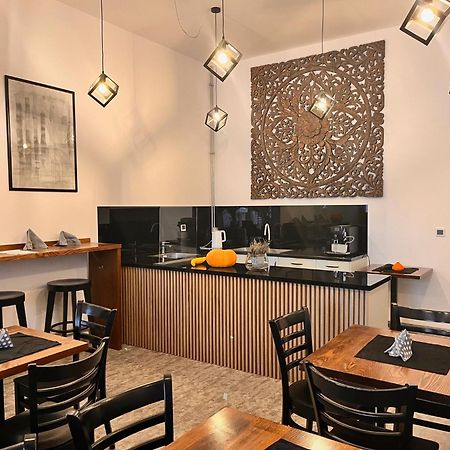 크로스노 The Old Townhouse 아파트 호텔 외부 사진