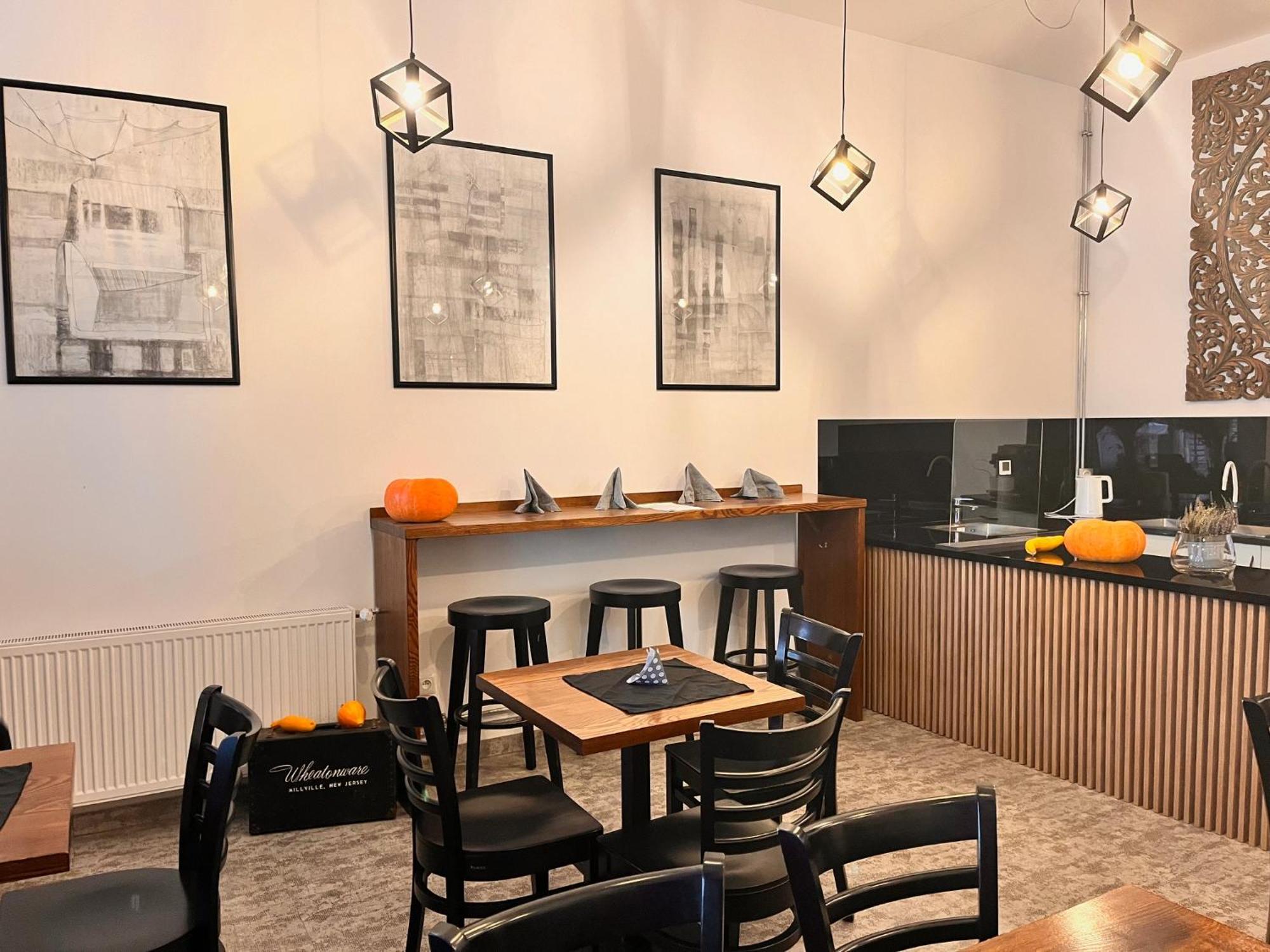 크로스노 The Old Townhouse 아파트 호텔 외부 사진